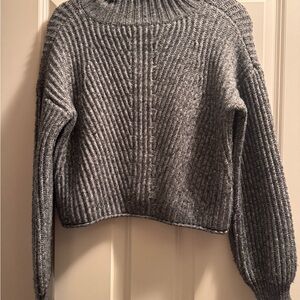 Chunky Ribbed Turtleneck Sweater - Gray